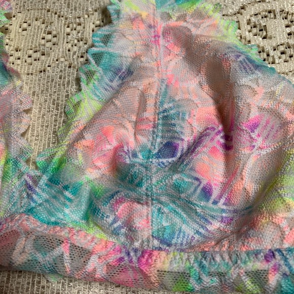 Victoria Secret Women’s Multicolor Lace Halter Bralette Size Medium - Picture 4 of 10